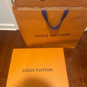 Louis Vuitton XL Shopping Bag and Bag
